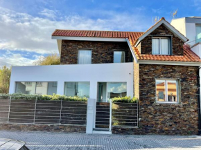 Espectacular chalet en Corrubedo con vistas al mar